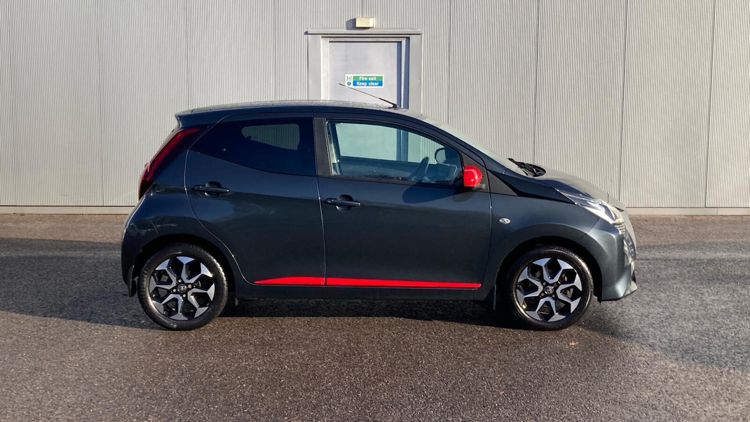 Used Toyota AYGO 2020 for sale - 76680884: Photo 16