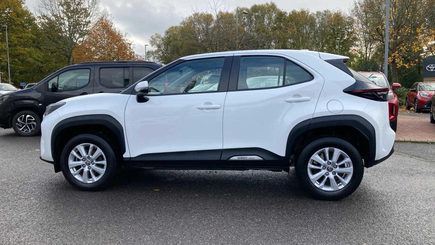 Used Toyota Yaris Cross 2023 for sale - 76676660: Photo 17