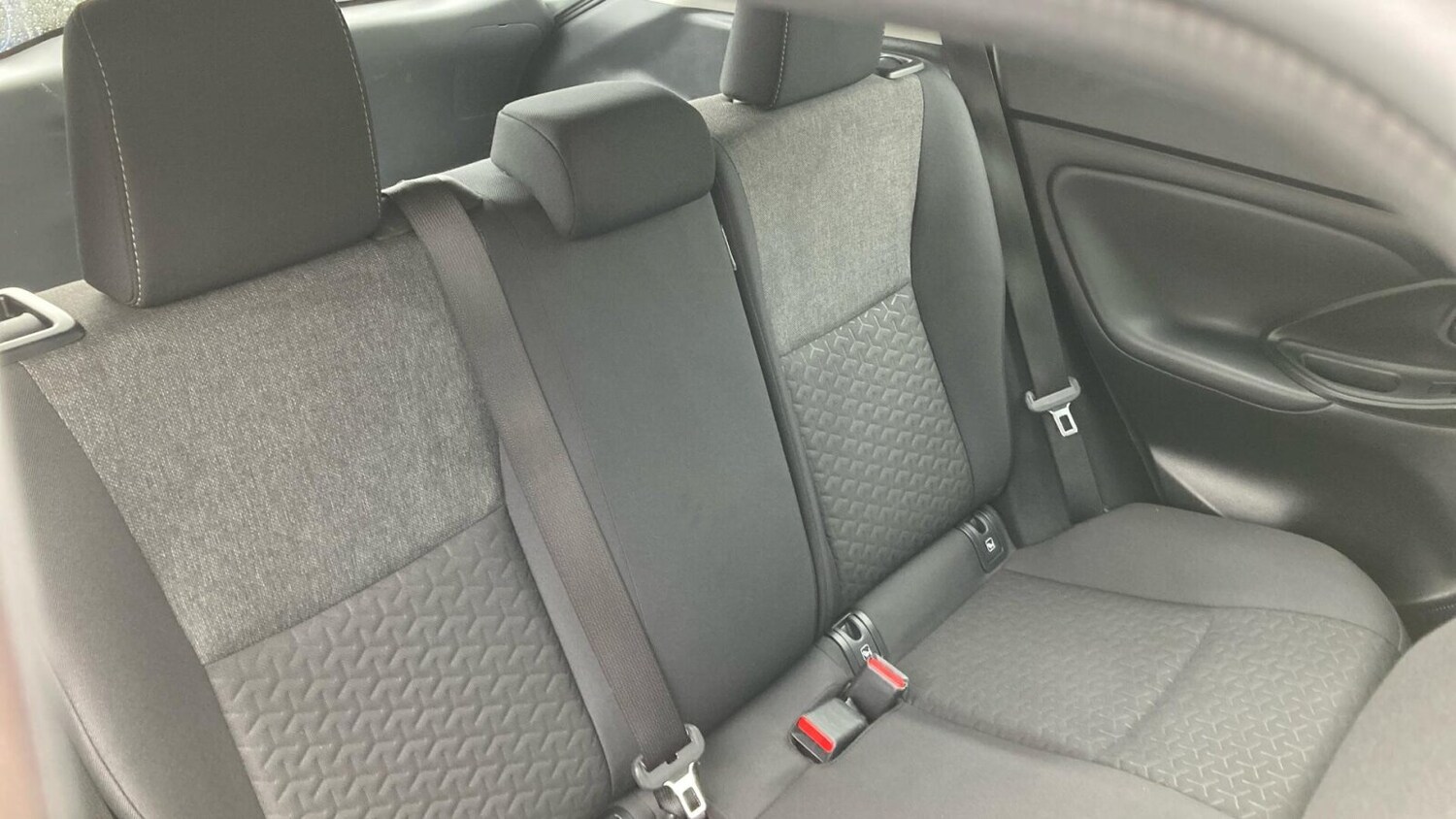 Used Toyota Yaris Cross 2023 for sale - 76676660: Photo 22