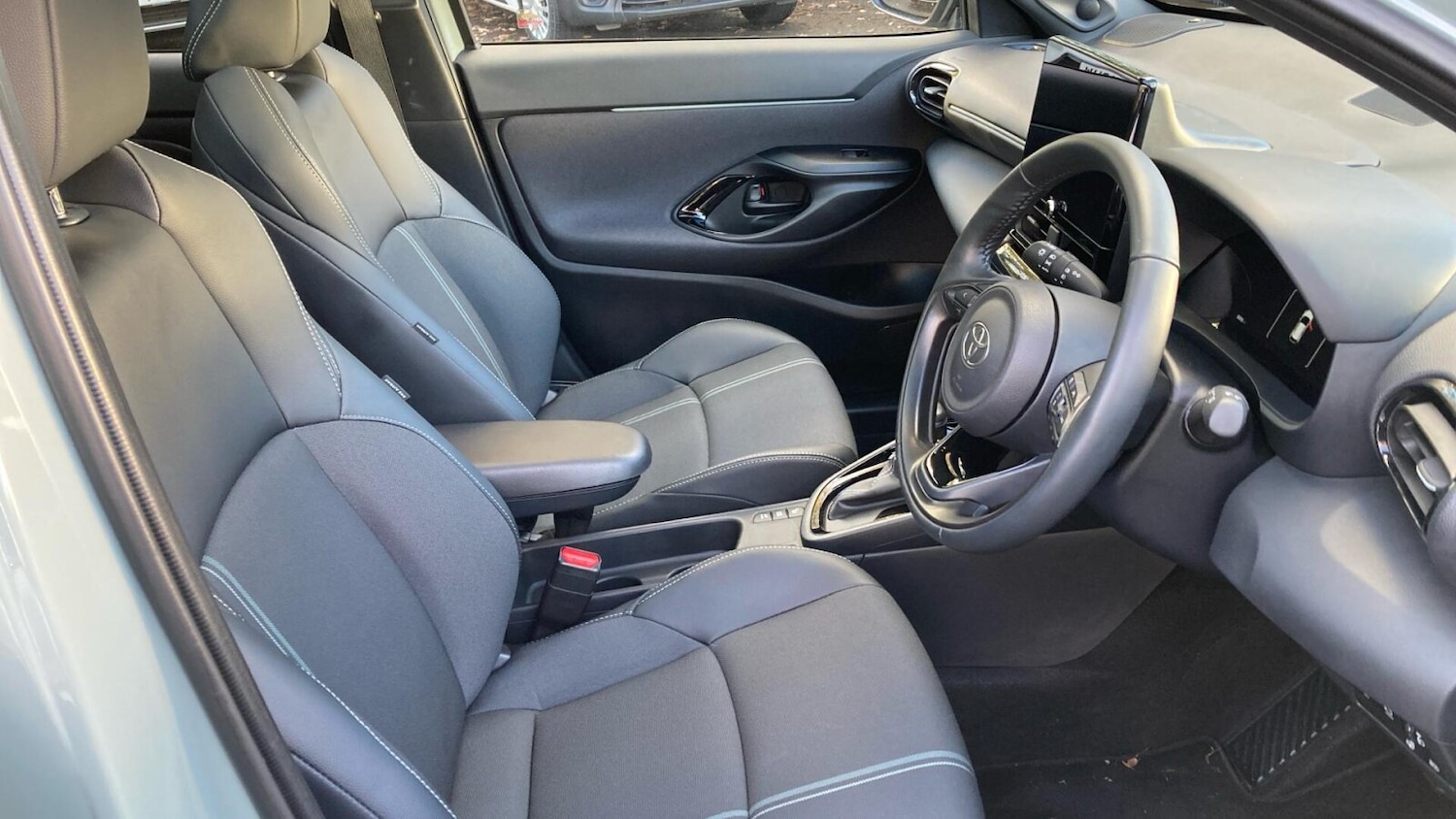 Used Toyota Yaris Cross 2024 for sale - 76803662: Photo 11