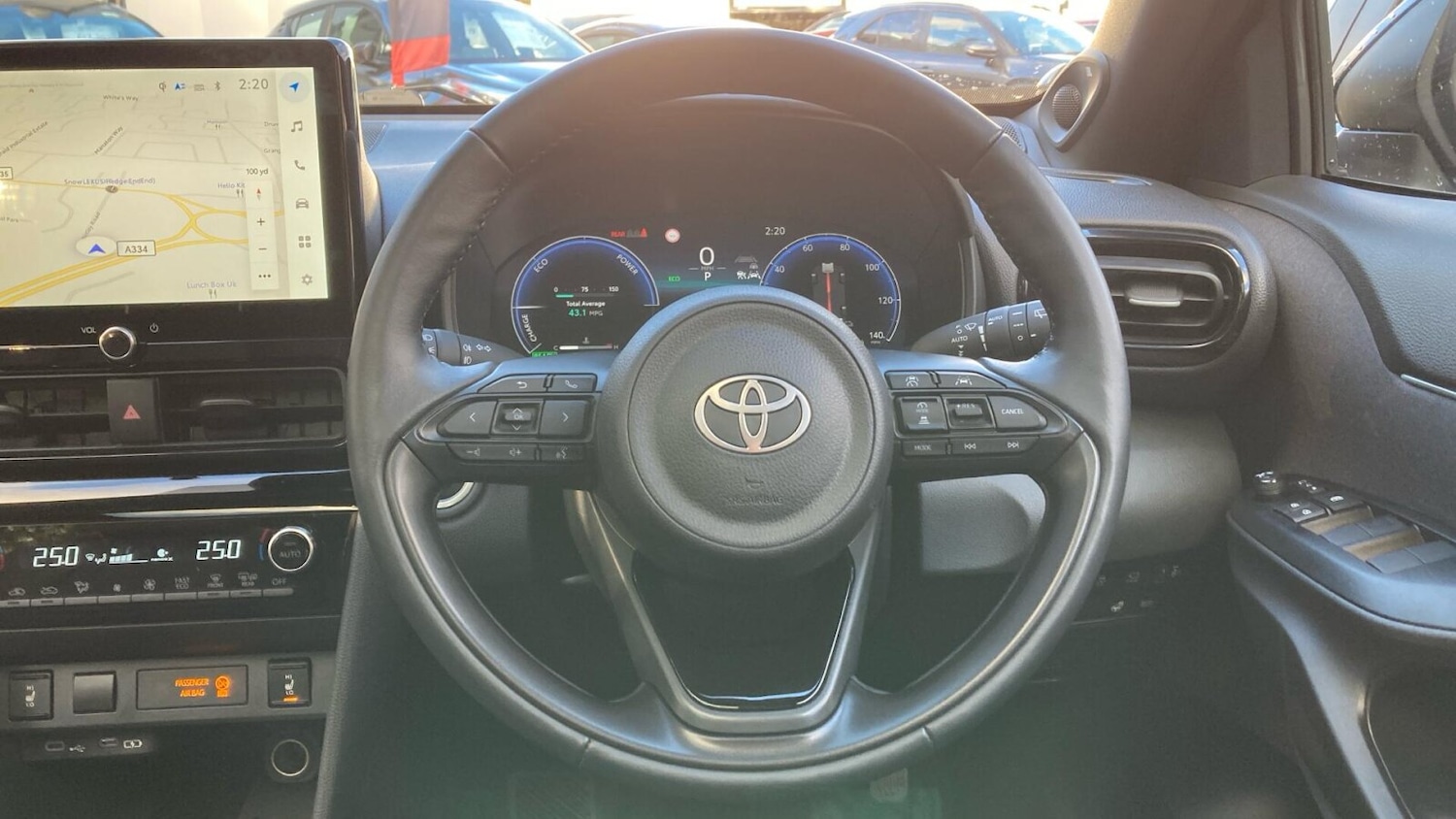 Used Toyota Yaris Cross 2024 for sale - 76803662: Photo 8