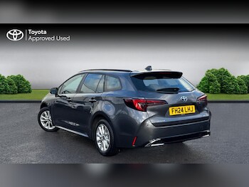 Used Toyota Corolla 2024 for sale - 76677207: Photo