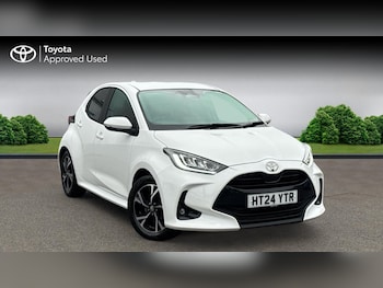 Used Toyota Yaris 2024 for sale - 76678401: Photo