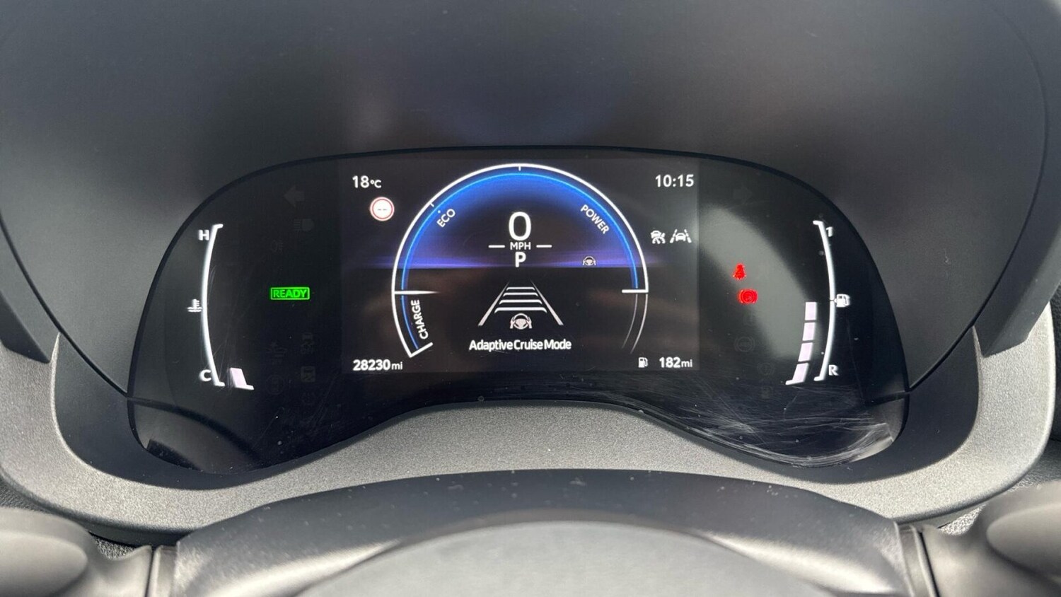 Used Toyota Yaris 2024 for sale - 76678401: Photo 9