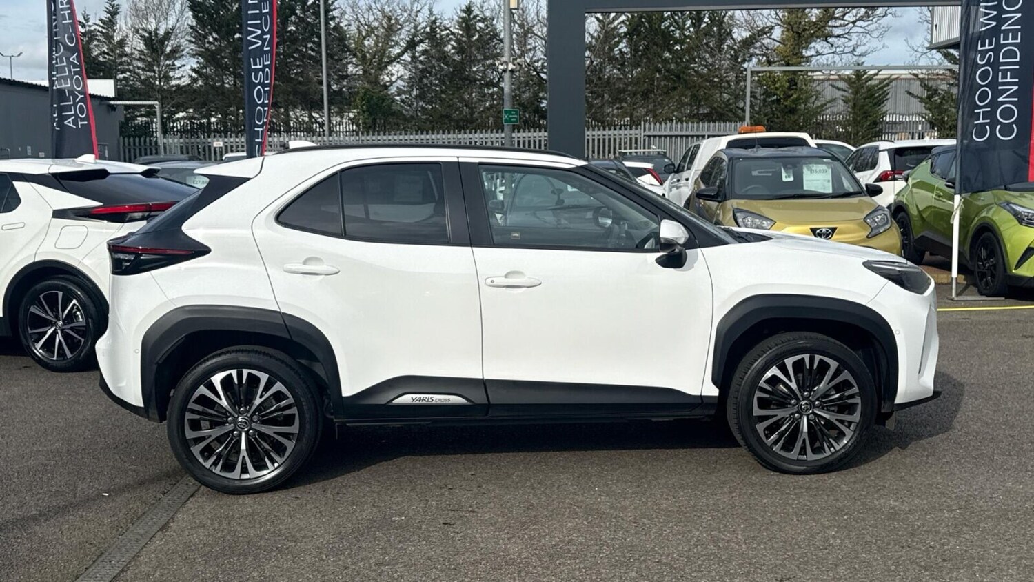 Used Toyota Yaris Cross 2023 for sale - 77826362: Photo 16