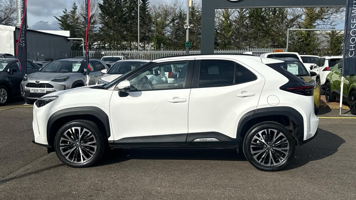 Used Toyota Yaris Cross 2023 for sale - 77826362: Photo 17