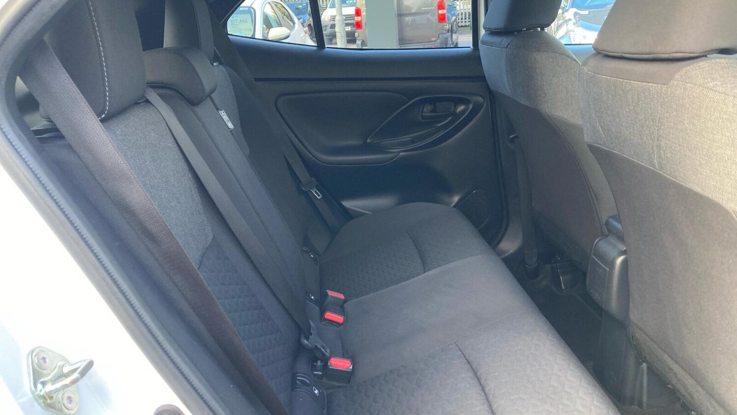 Used Toyota Yaris Cross 2023 for sale - 76675584: Photo 12