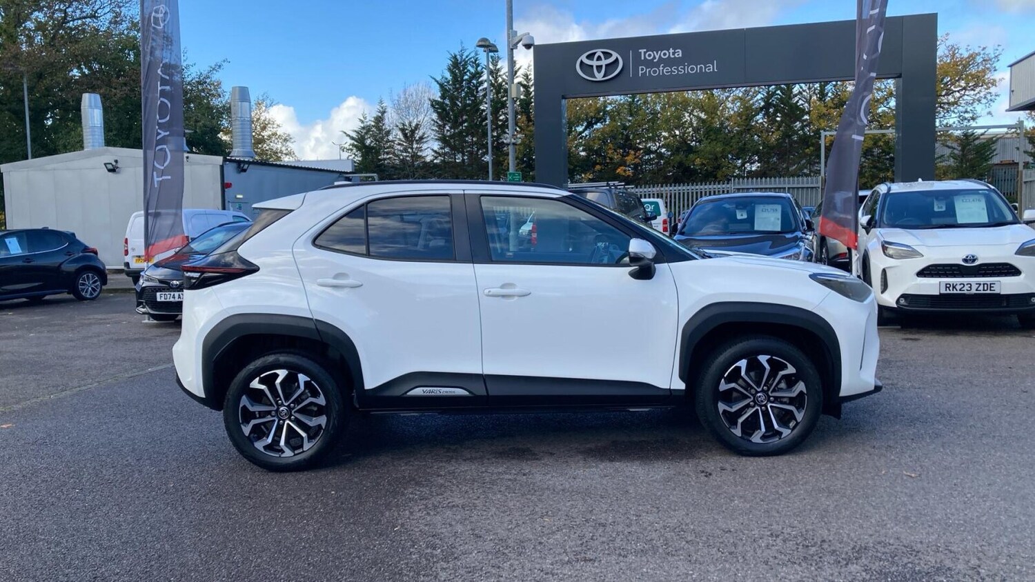 Used Toyota Yaris Cross 2023 for sale - 76675584: Photo 16