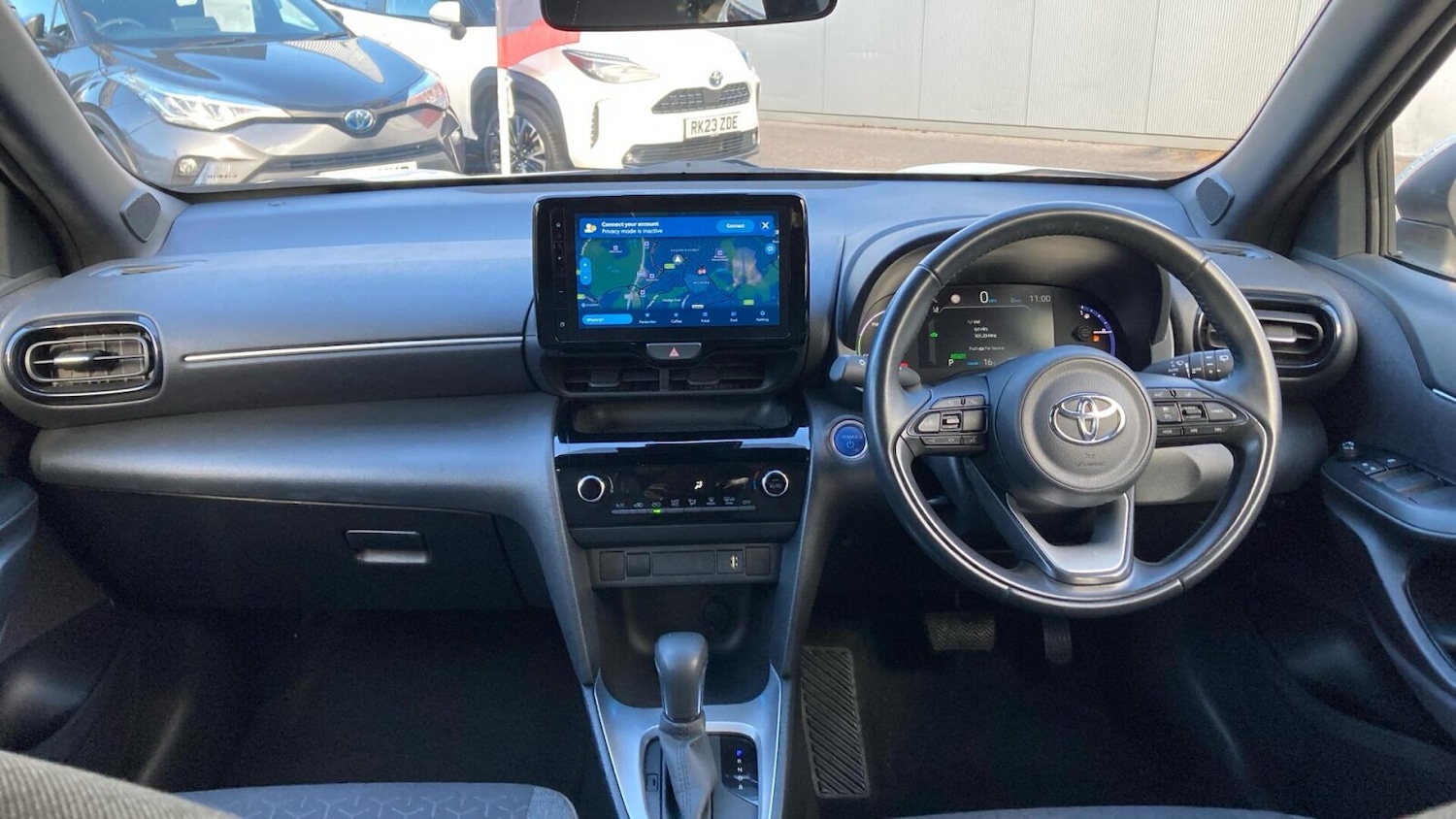 Used Toyota Yaris Cross 2023 for sale - 76675584: Photo 5