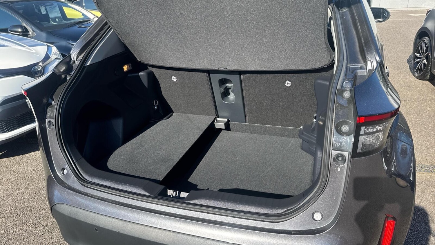 Used Toyota Yaris Cross 2023 for sale - 77954248: Photo 14