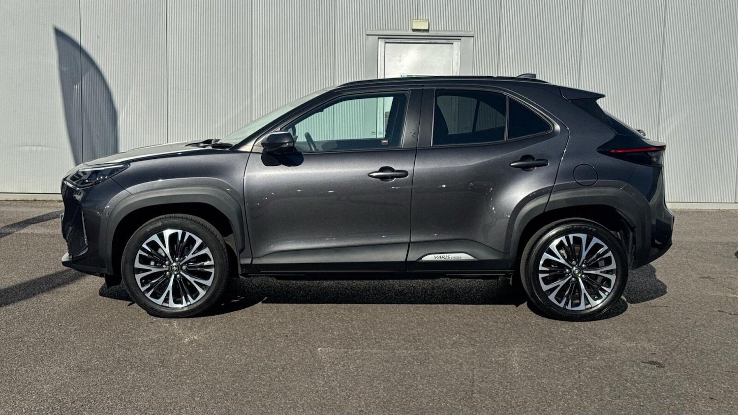 Used Toyota Yaris Cross 2023 for sale - 77954248: Photo 17