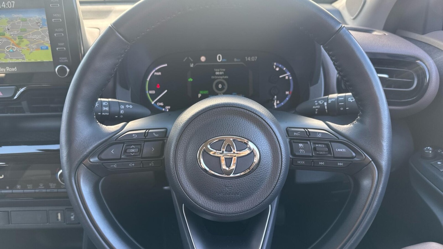 Used Toyota Yaris Cross 2023 for sale - 77954248: Photo 6