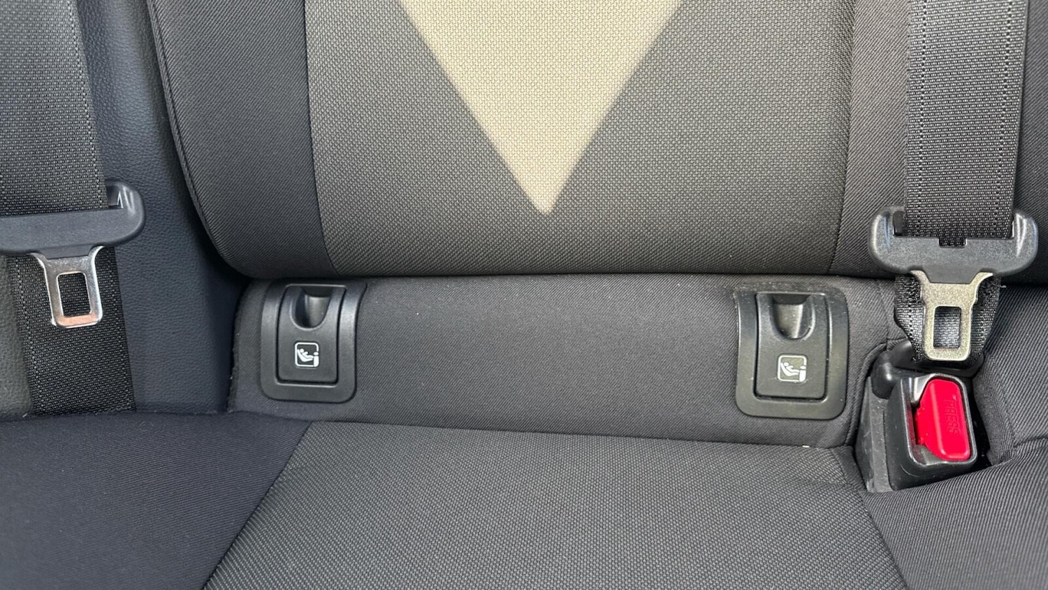 Used Toyota Yaris 2023 for sale - 78183393: Photo 15