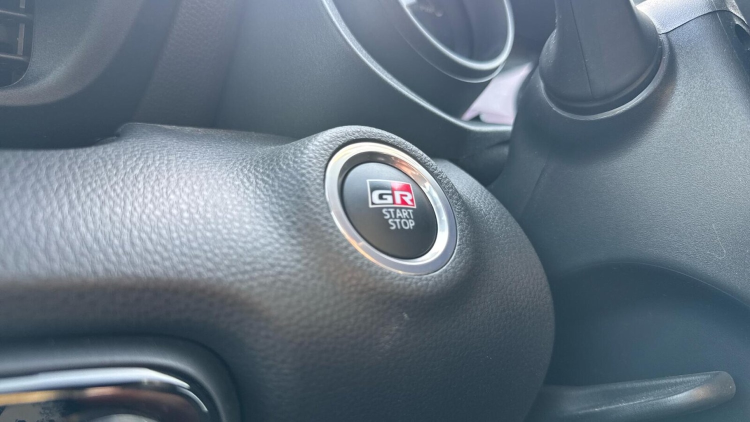 Used Toyota Yaris 2023 for sale - 78183393: Photo 17