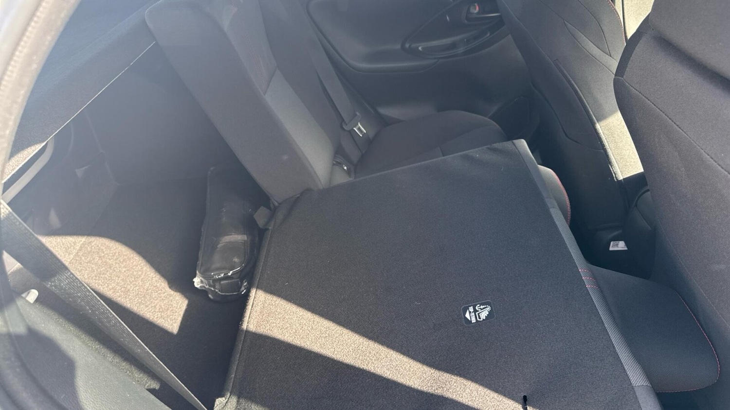 Used Toyota Yaris 2023 for sale - 78183393: Photo 19