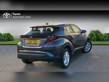 Used Toyota C-HR 2022 for sale - 76674785: Photo