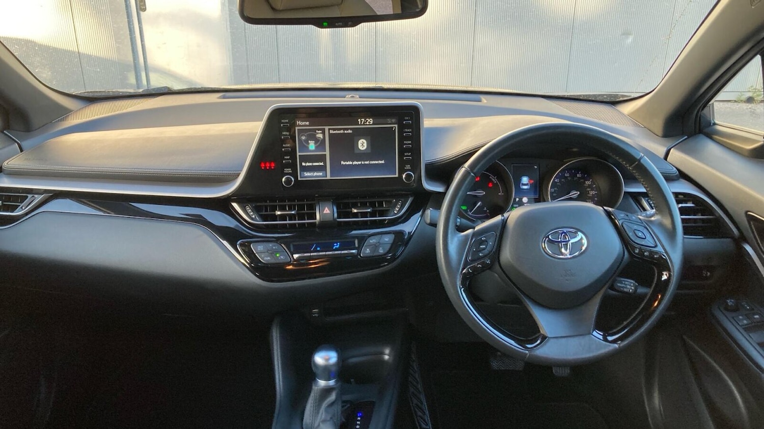 Used Toyota C-HR 2022 for sale - 76674785: Photo 5