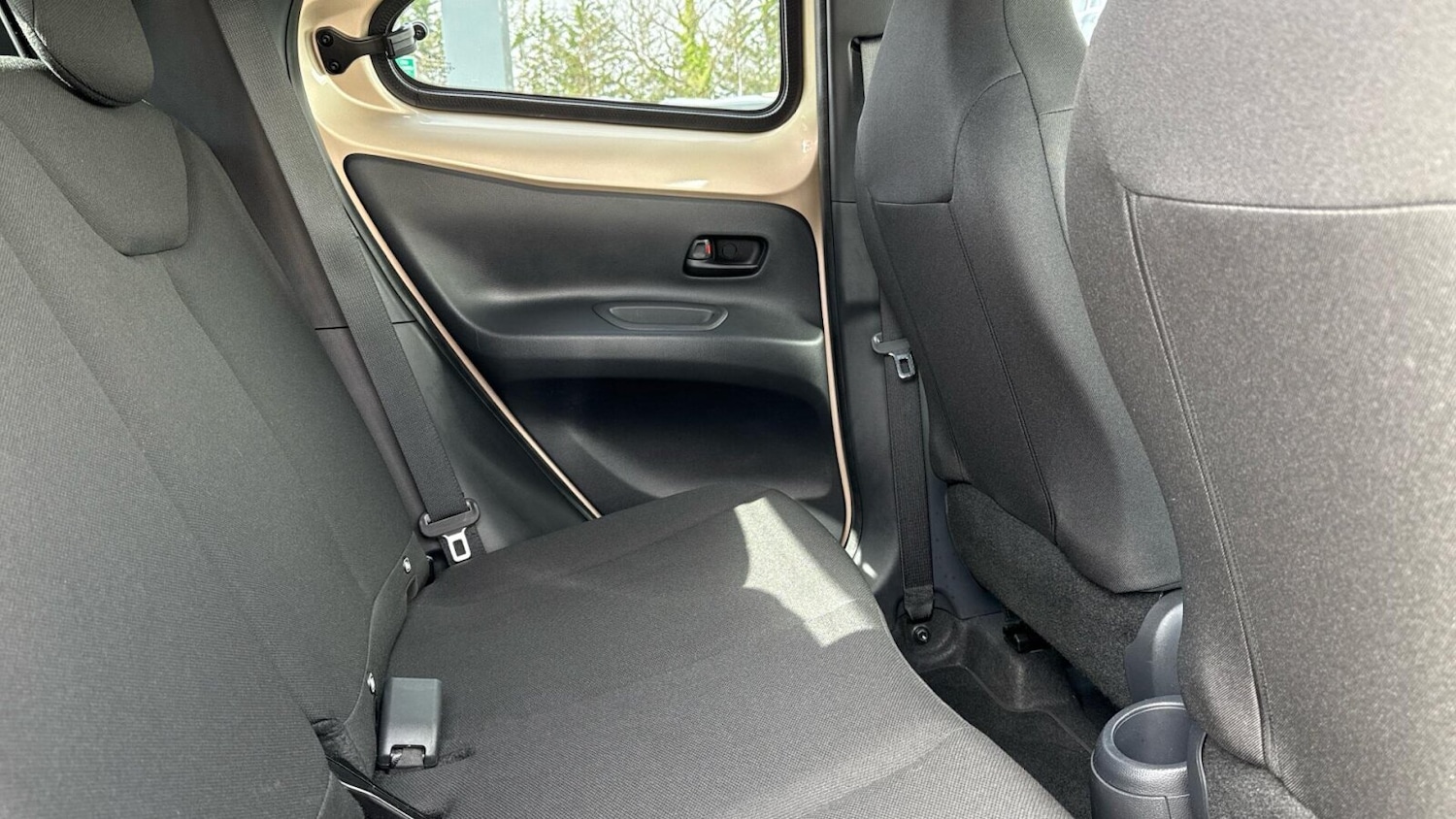 Used Toyota Aygo X 2024 for sale - 77954221: Photo 12