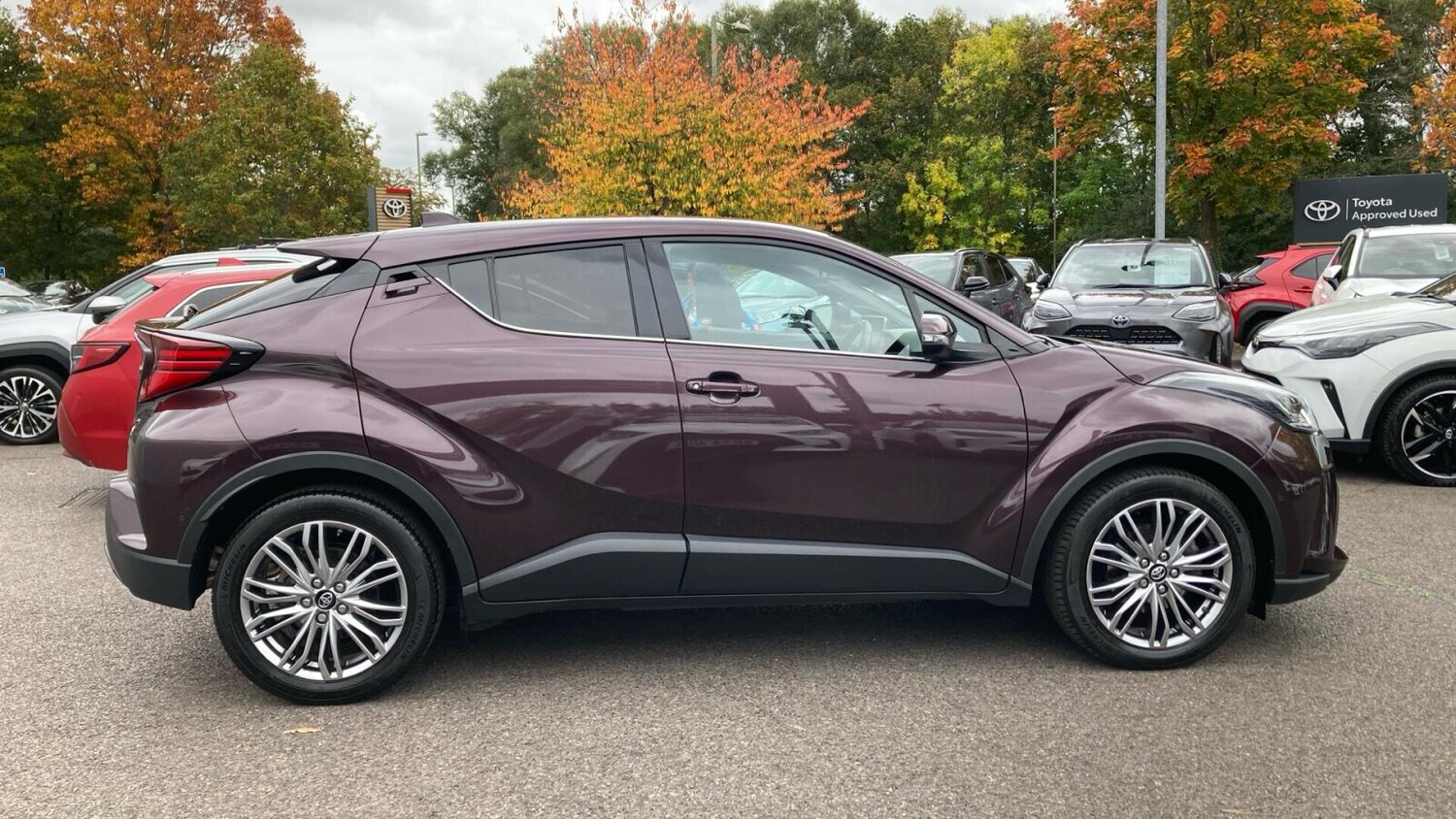 Used Toyota C-HR 2023 for sale - 76927635: Photo 16