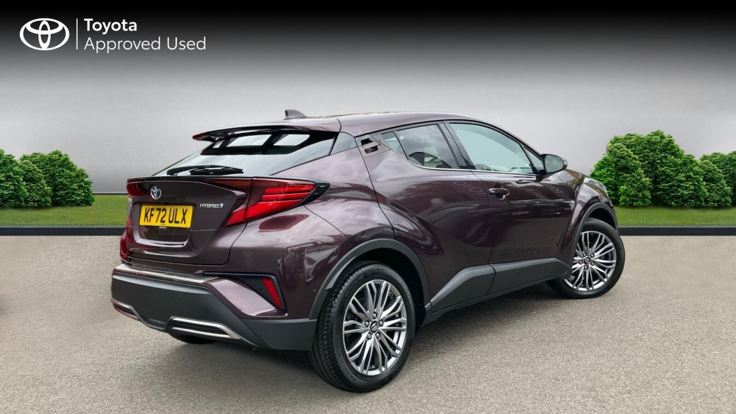 Used Toyota C-HR 2023 for sale - 76927635: Photo 2