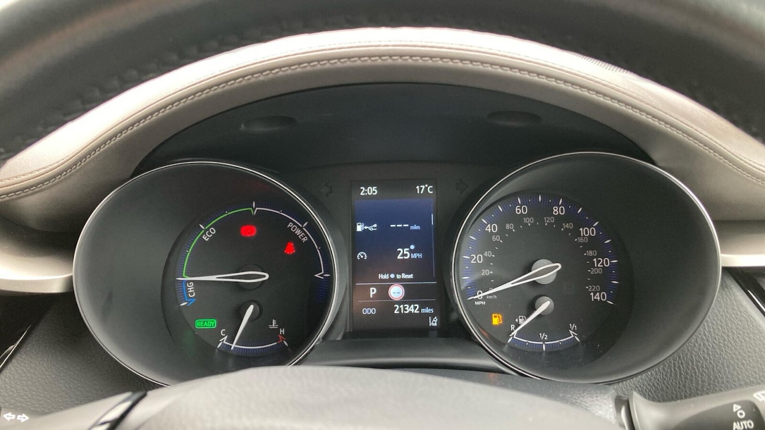 Used Toyota C-HR 2023 for sale - 76927635: Photo 9