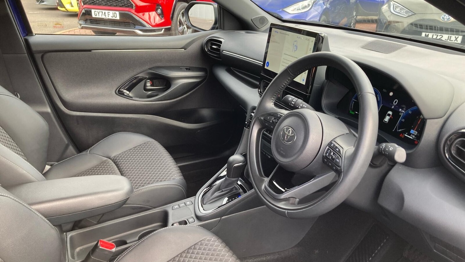 Used Toyota Yaris 2024 for sale - 77951429: Photo 11