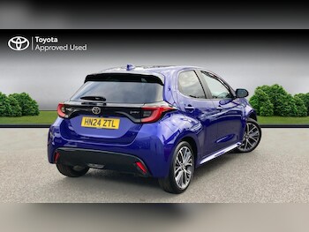 Used Toyota Yaris 2024 for sale - 77951429: Photo