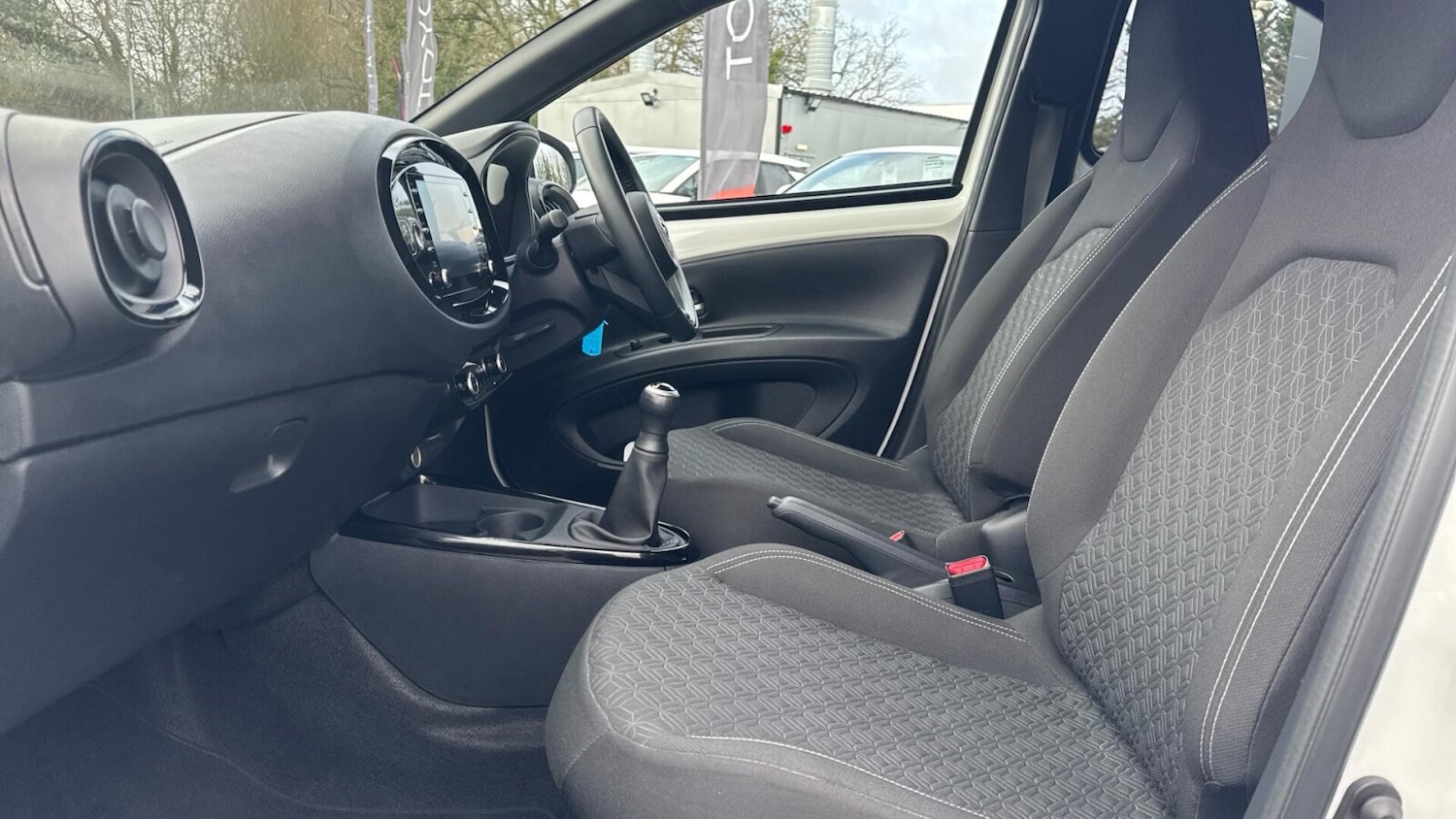 Used Toyota Aygo X 2023 for sale - 77641298: Photo 10