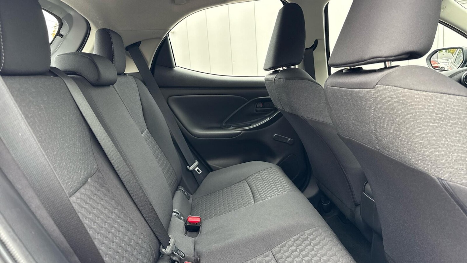 Used Toyota Yaris 2024 for sale - 76676700: Photo 12