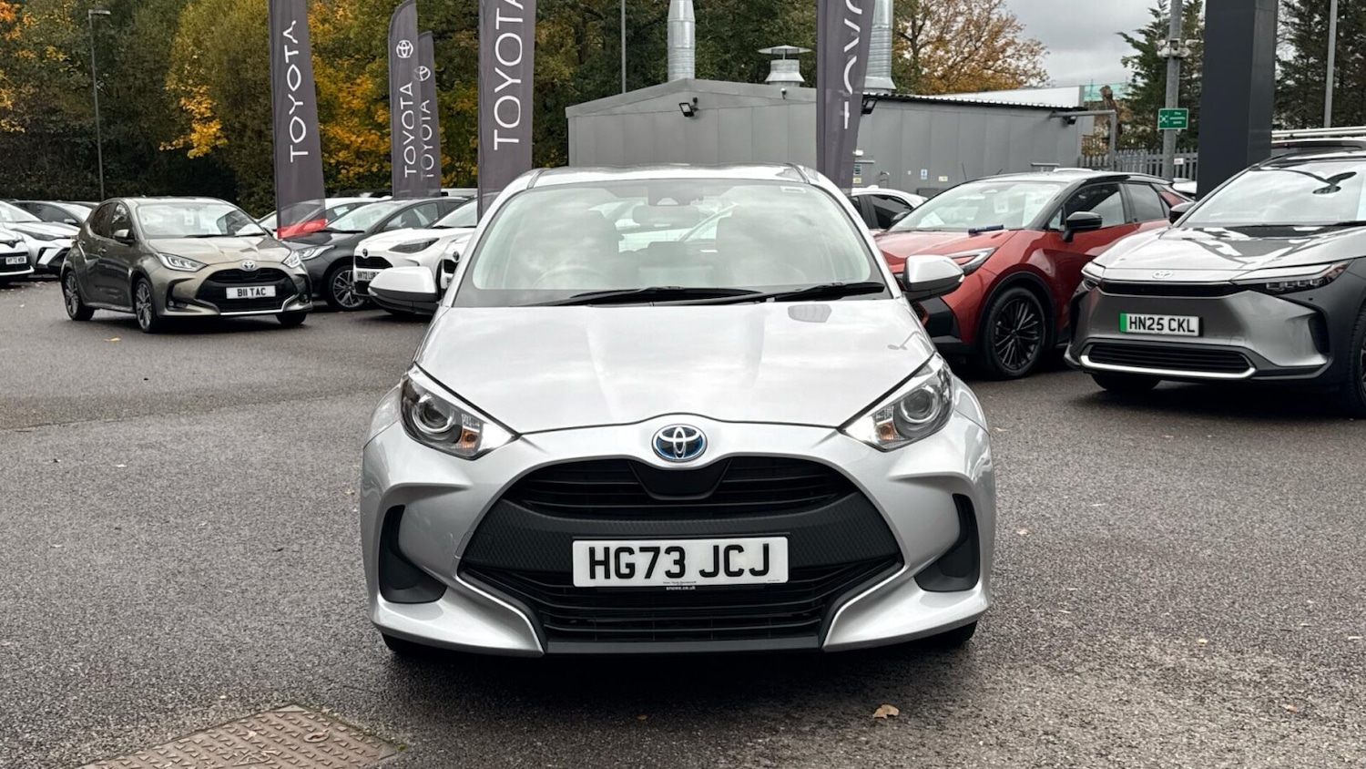 Used Toyota Yaris 2024 for sale - 76676700: Photo 15