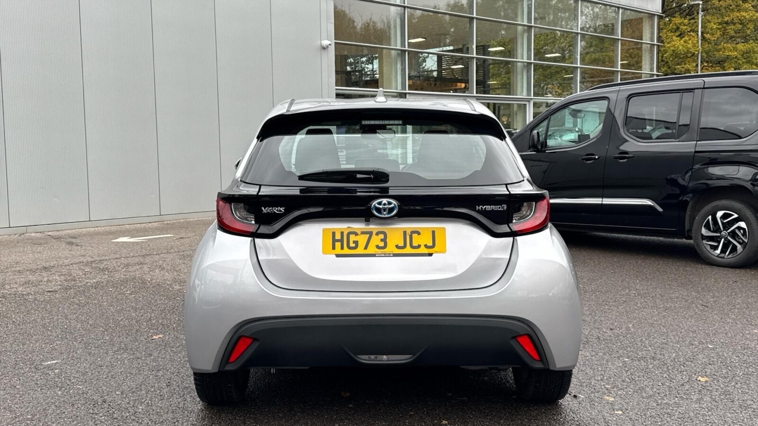 Used Toyota Yaris 2024 for sale - 76676700: Photo 19