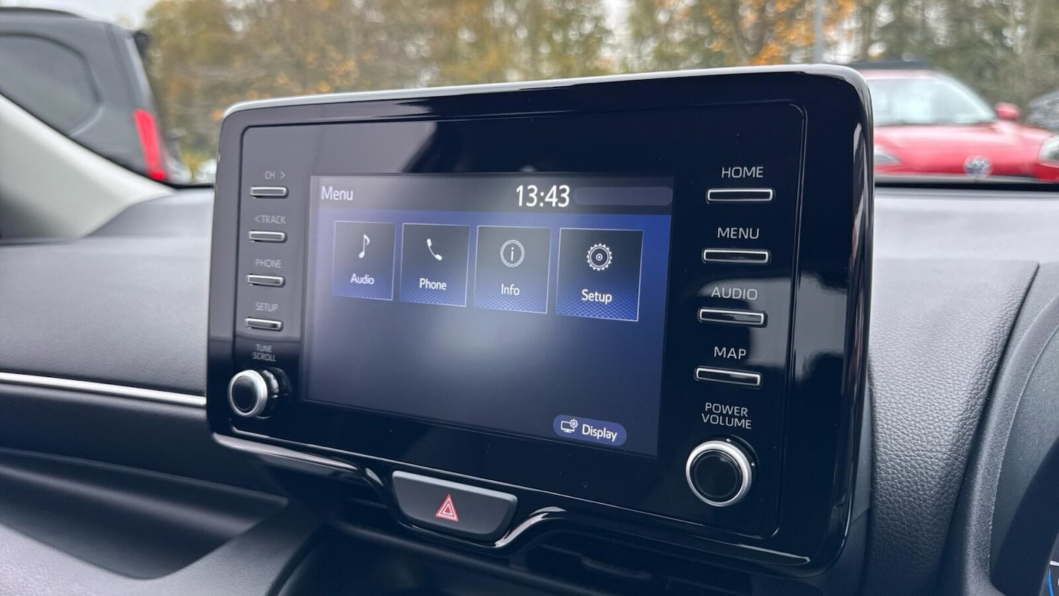 Used Toyota Yaris 2024 for sale - 76676700: Photo 22