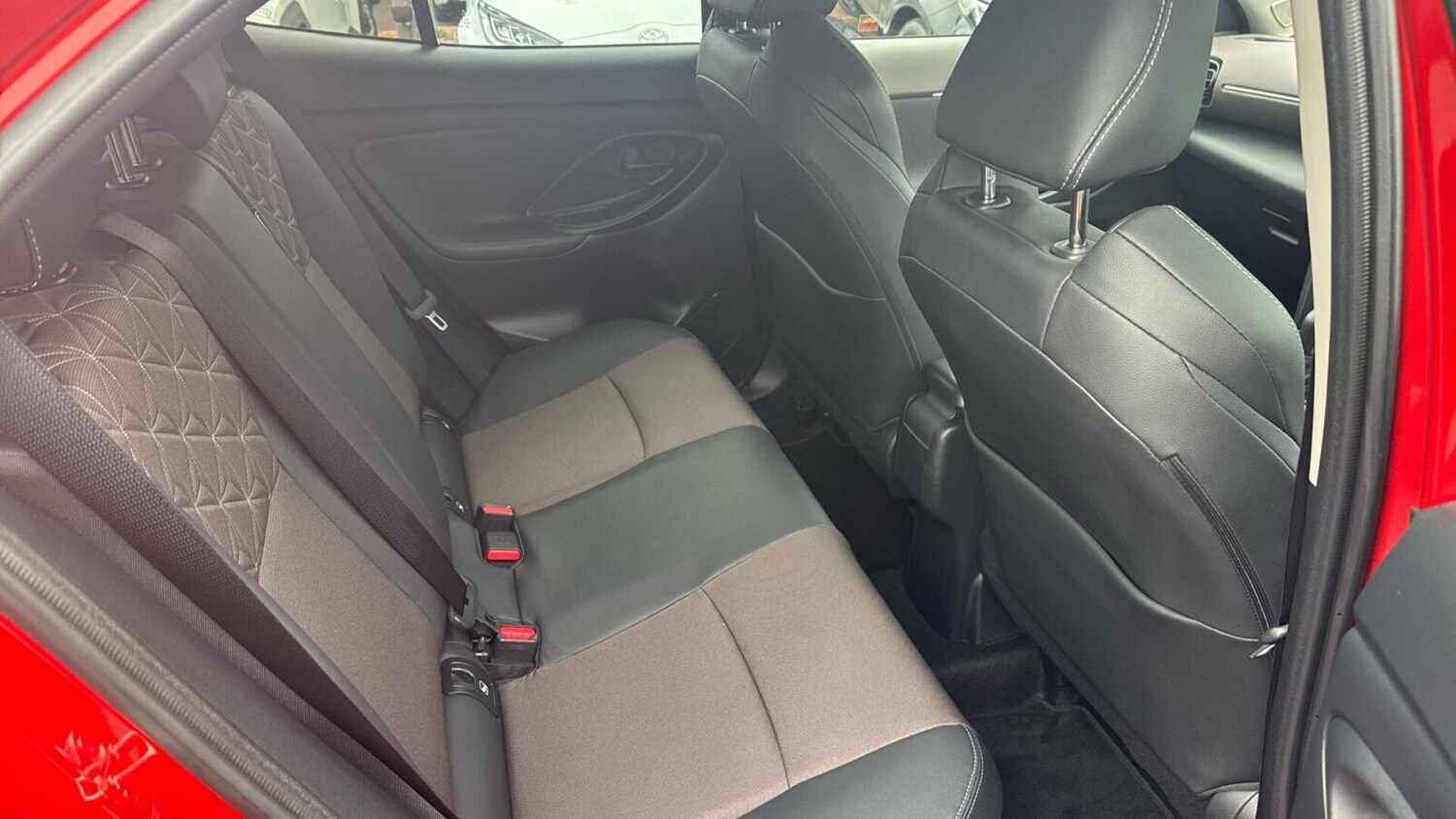 Used Toyota Yaris Cross 2023 for sale - 76675598: Photo 12