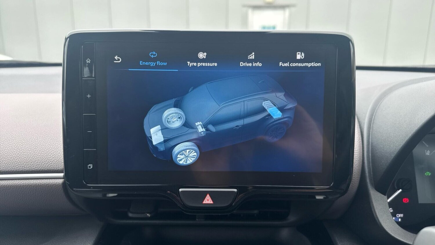 Used Toyota Yaris Cross 2023 for sale - 76675598: Photo 22