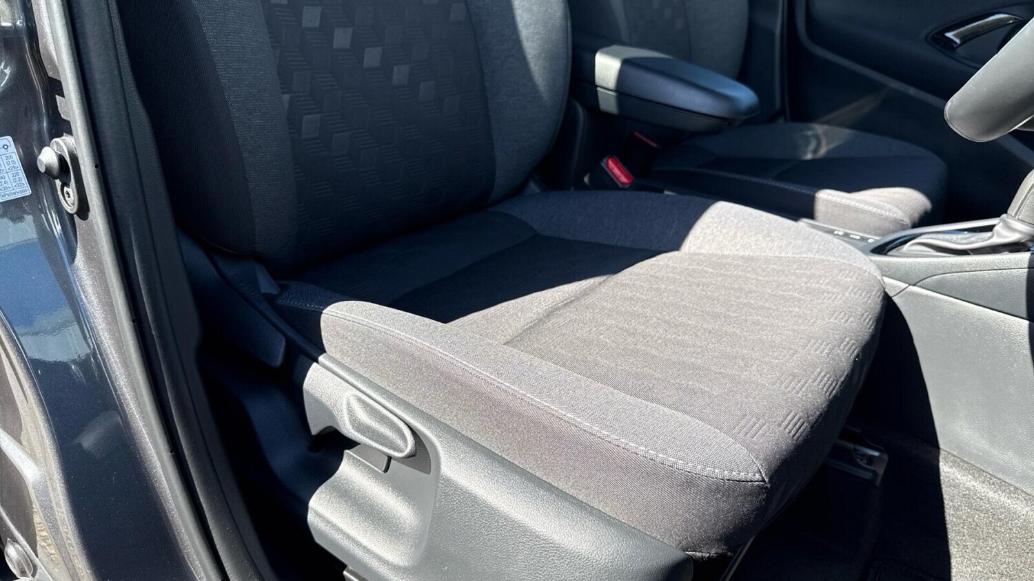 Used Toyota Yaris 2025 for sale - 78159005: Photo 19