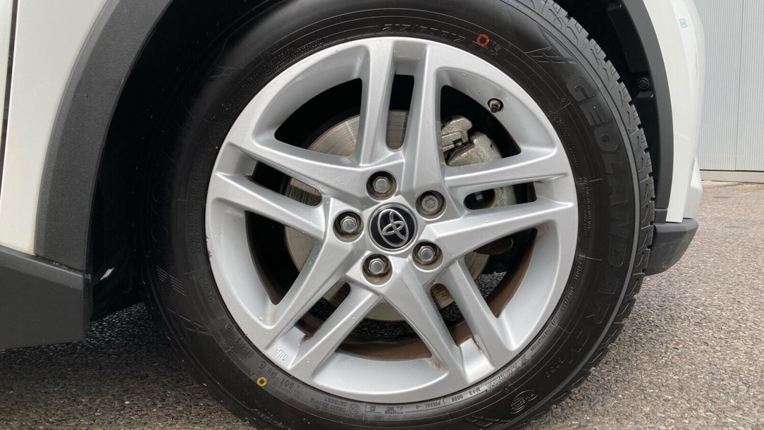 Used Toyota C-HR 2022 for sale - 76674885: Photo 18