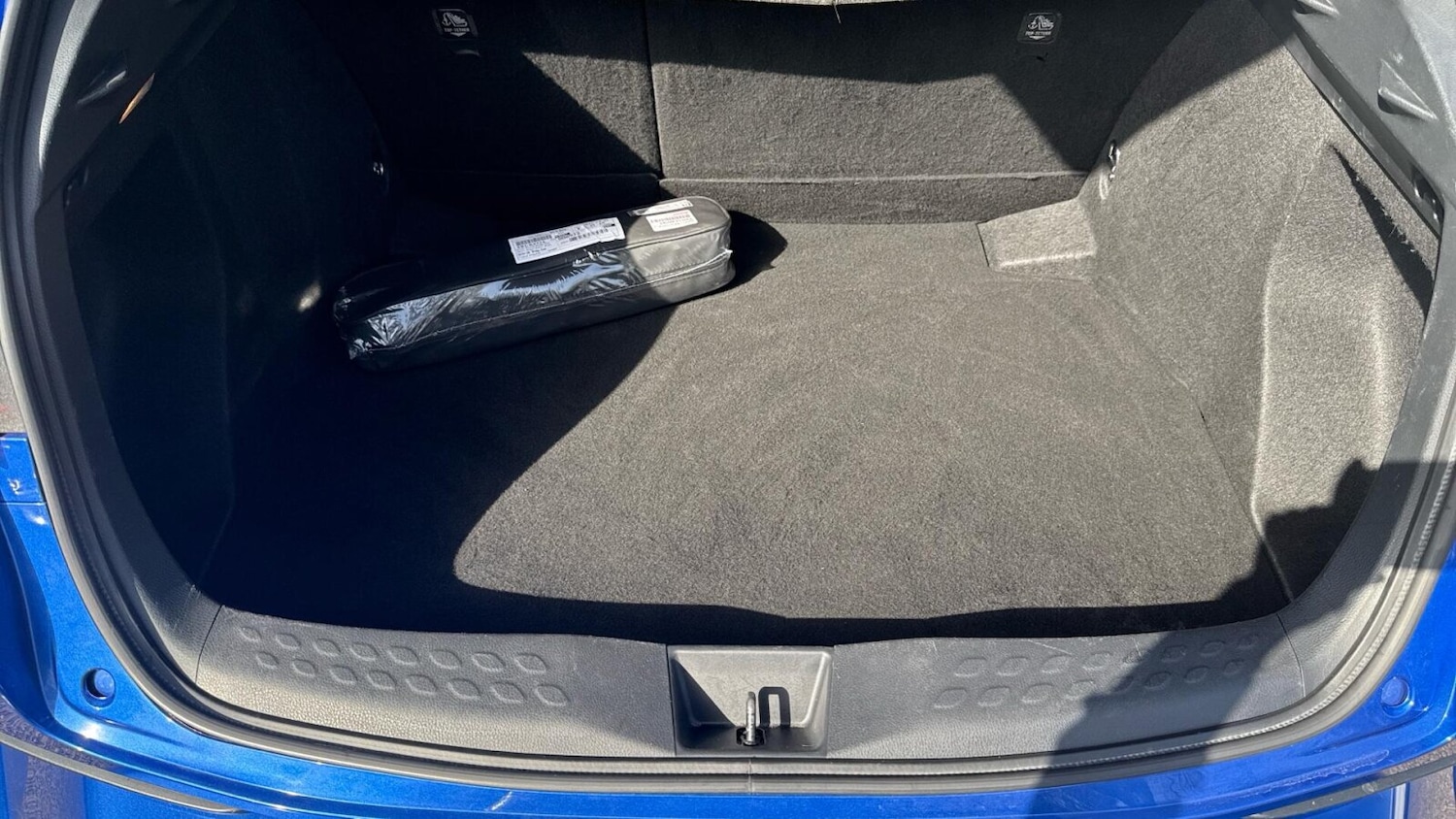 Used Toyota C-HR 2018 for sale - 78183407: Photo 14