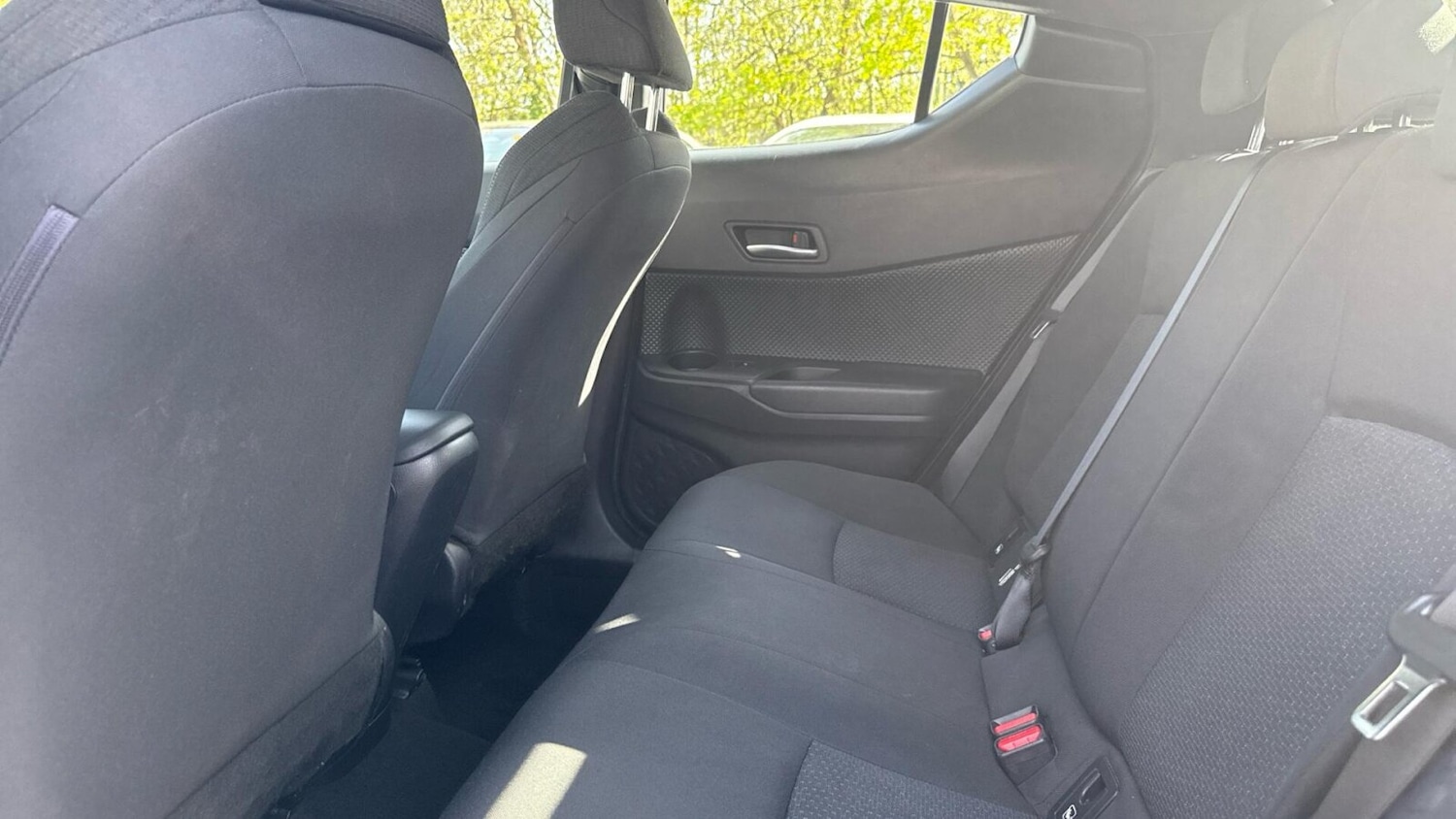 Used Toyota C-HR 2018 for sale - 78183407: Photo 16