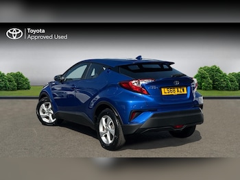 Used Toyota C-HR 2018 for sale - 78183407: Photo