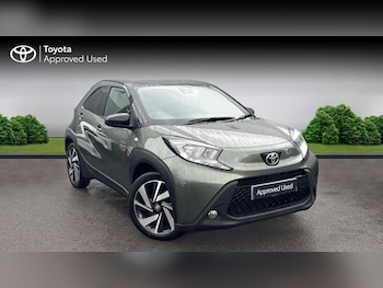 2023 (23) - 1.0 VVT-i Edge 5dr