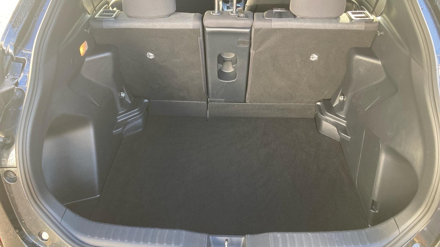 Used Toyota Yaris Cross 2022 for sale - 76675177: Photo 14