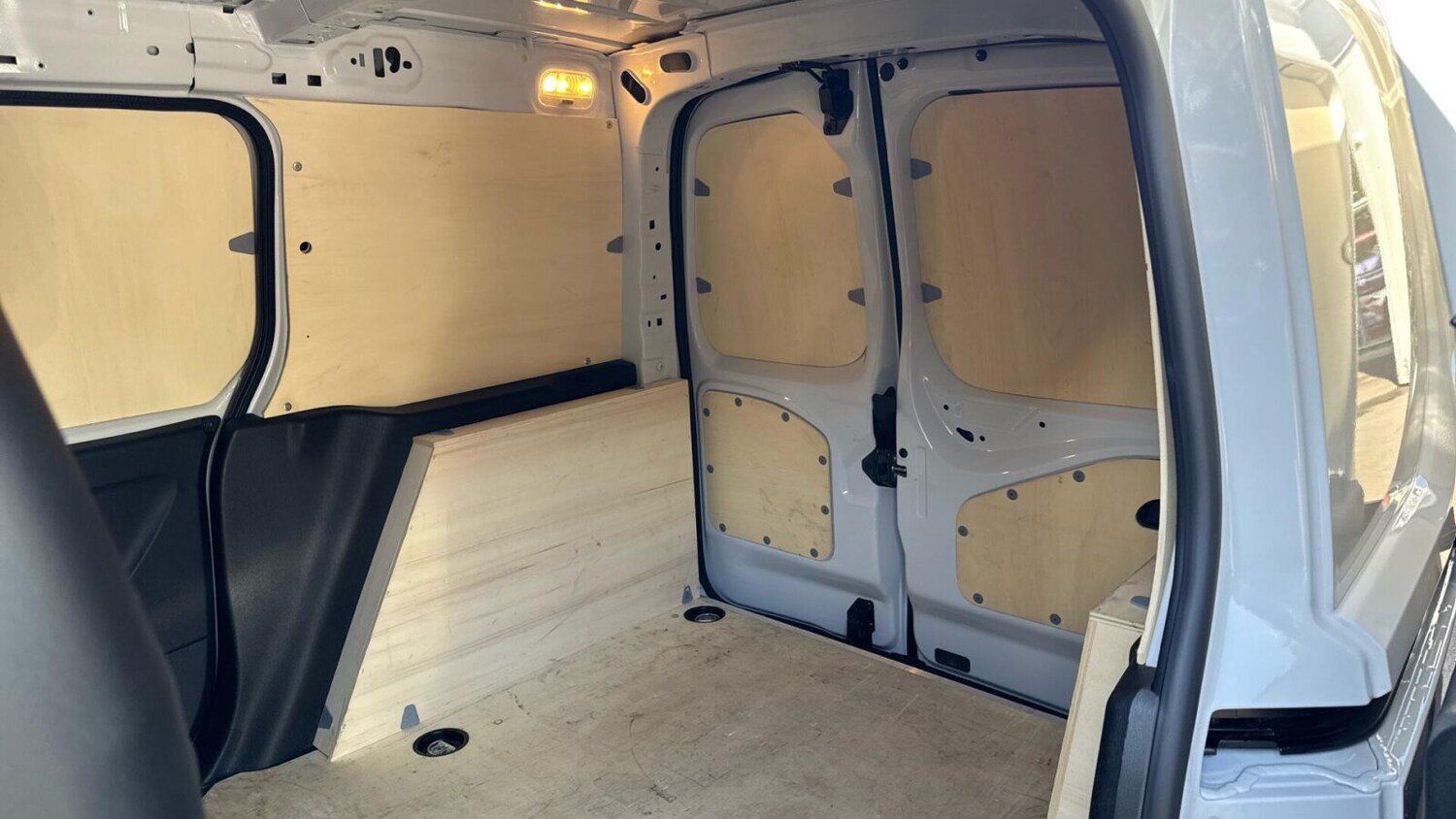 Used Toyota ProAce 2024 for sale - 76677642: Photo 13