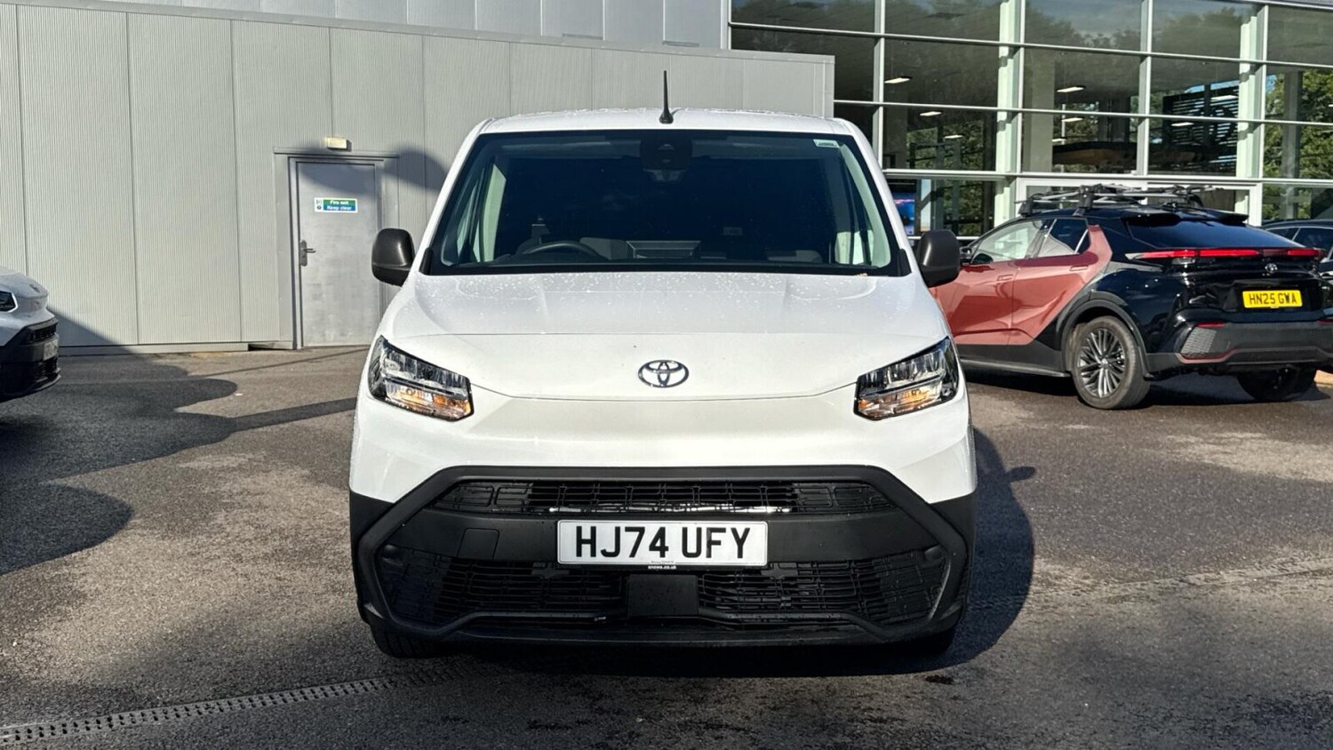 Used Toyota ProAce 2024 for sale - 76677642: Photo 15