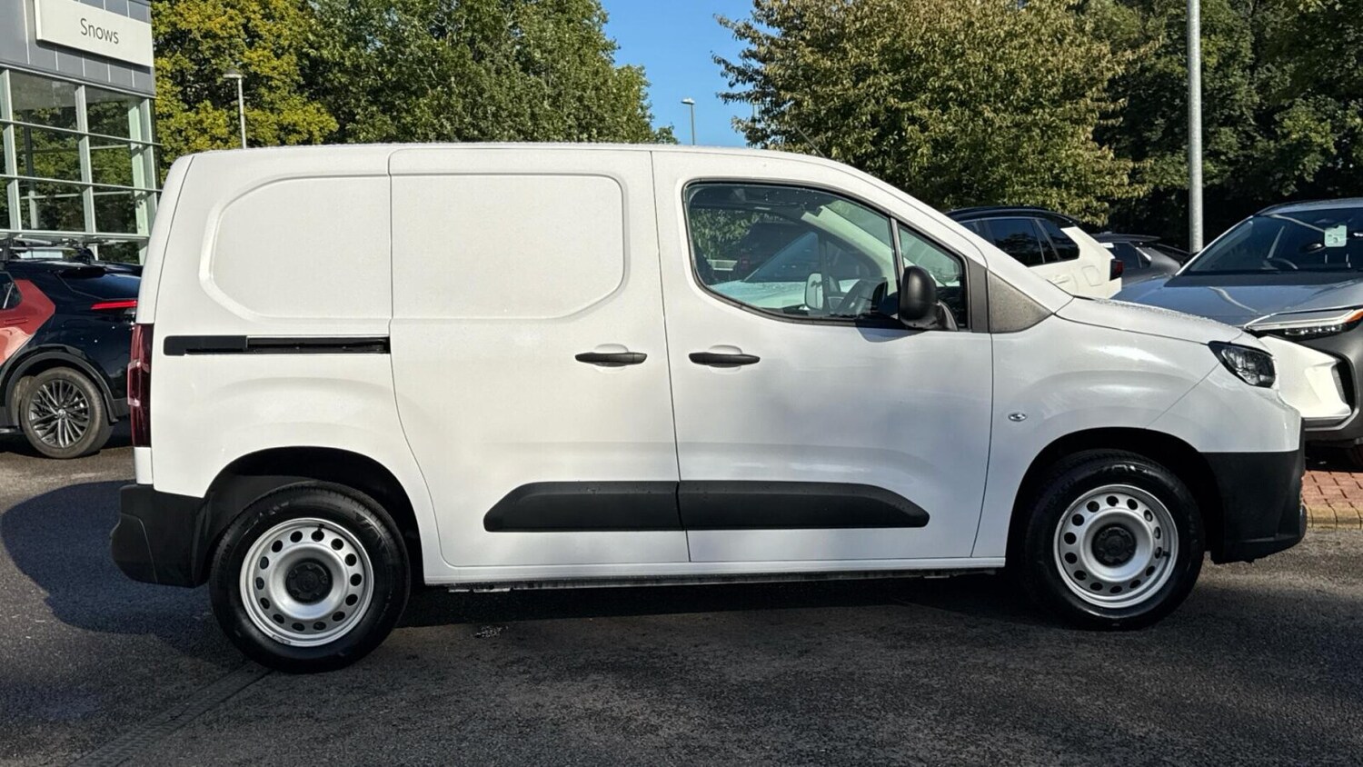 Used Toyota ProAce 2024 for sale - 76677642: Photo 16