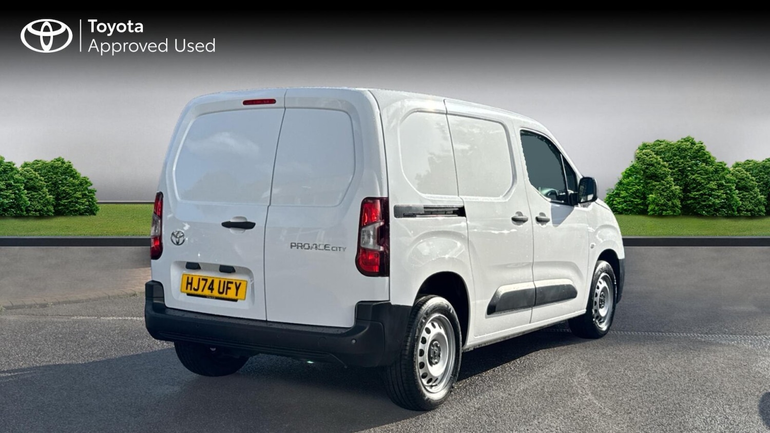 Used Toyota ProAce 2024 for sale - 76677642: Photo 2