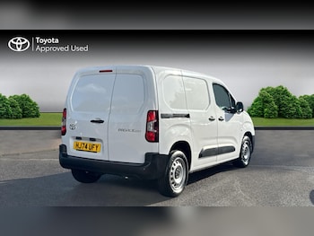 Used Toyota ProAce 2024 for sale - 76677642: Photo