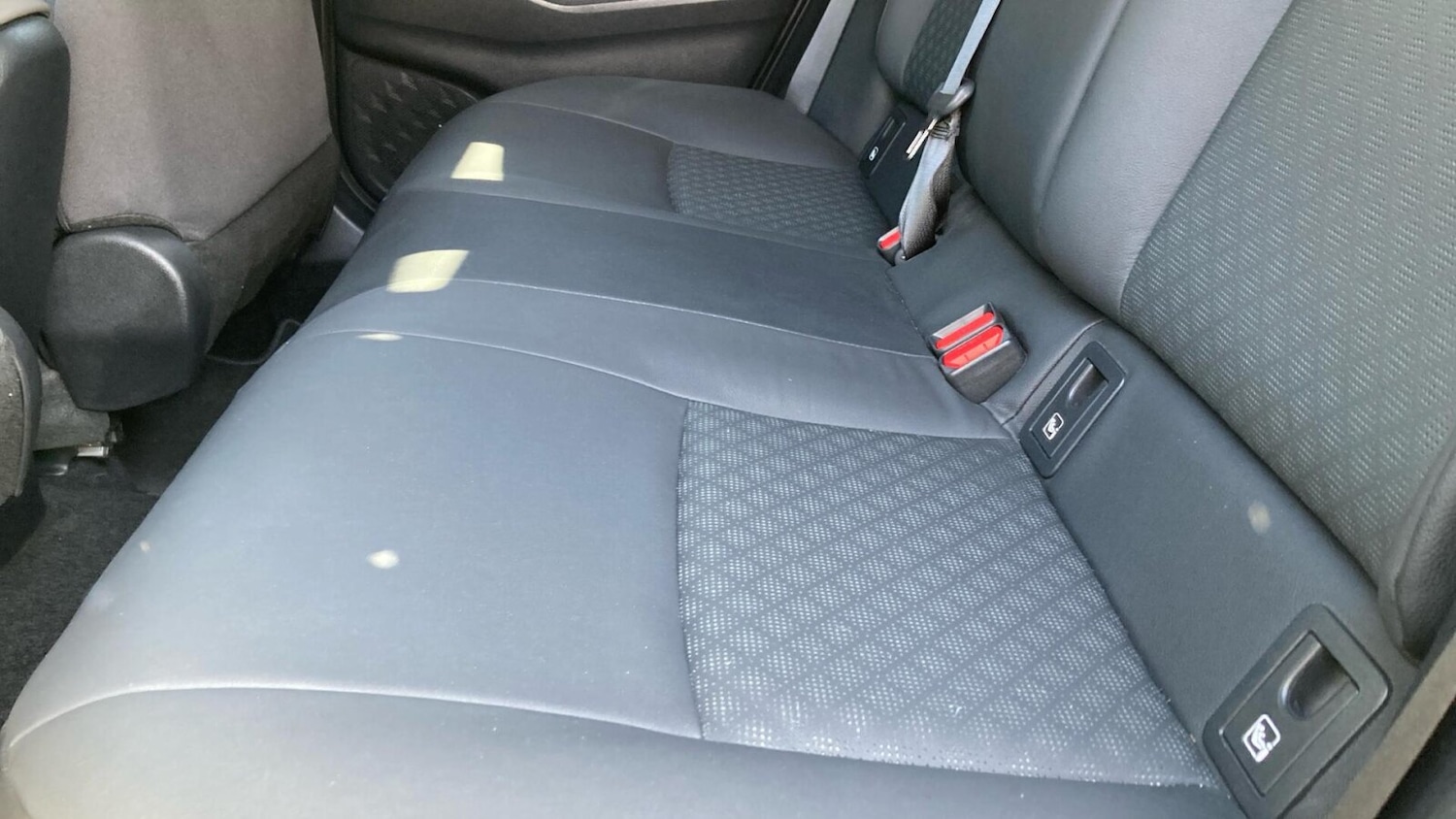 Used Toyota C-HR 2023 for sale - 78183411: Photo 19