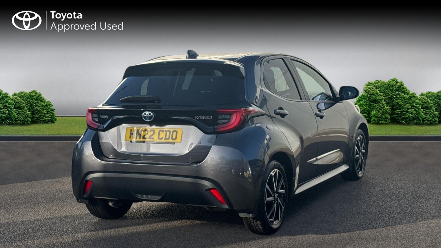 Used Toyota Yaris 2022 for sale - 77968386: Photo 2