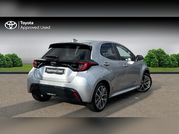 Used Toyota Yaris 2024 for sale - 78151922: Photo