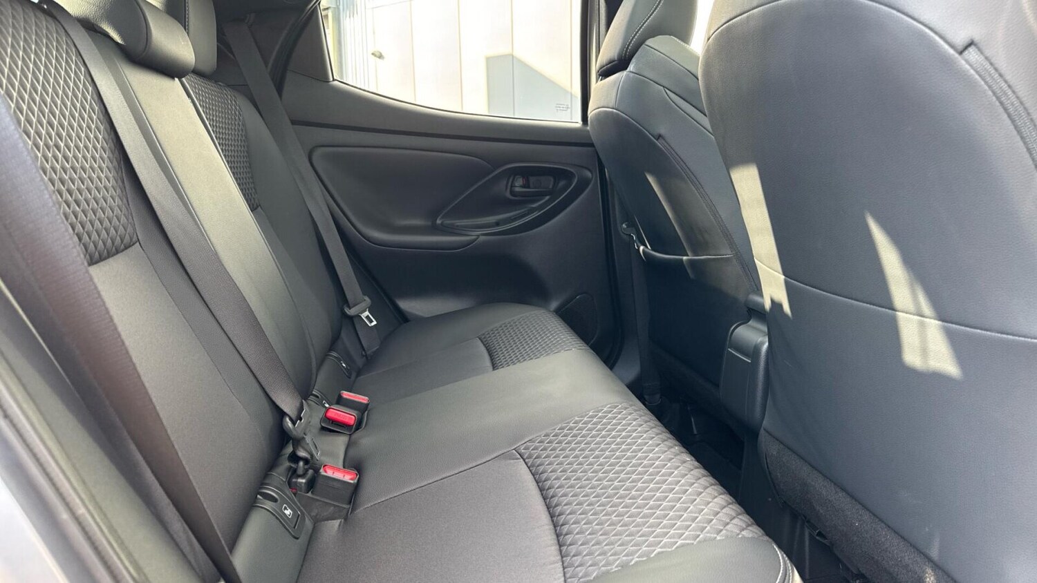 Used Toyota Yaris 2024 for sale - 78151922: Photo 9